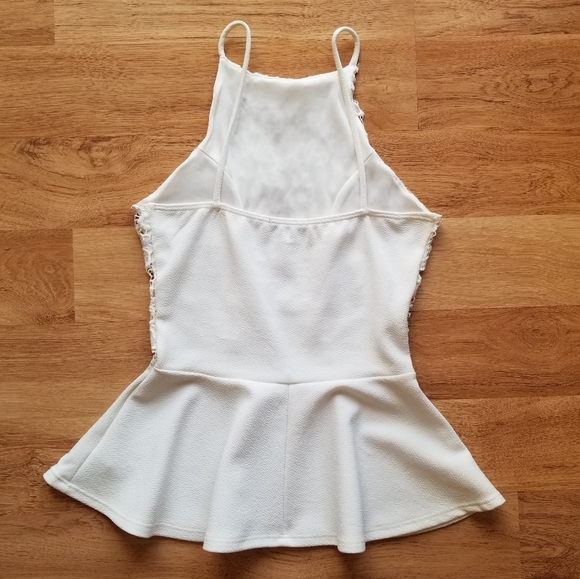 High-Neck Peplum Top - Picture 3 of 5